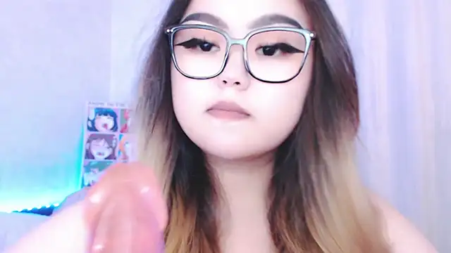 amelia sunlight online show from June 15, 3:44 pm