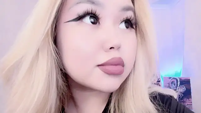 amelia sunlight online show from February 26, 12:30 am