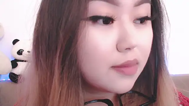 amelia sunlight online show from April 19, 2:07 pm