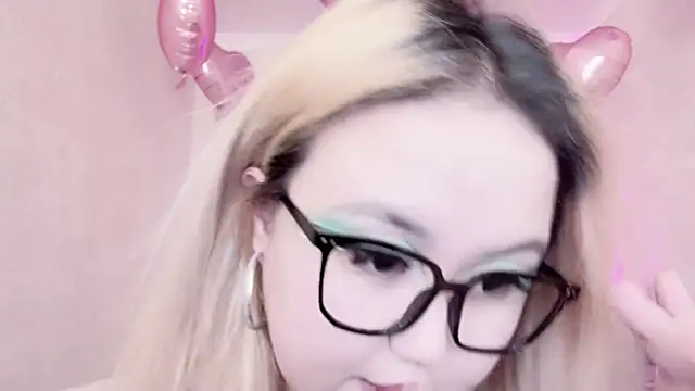 amelia sunlight online show from February 17, 12:22 am