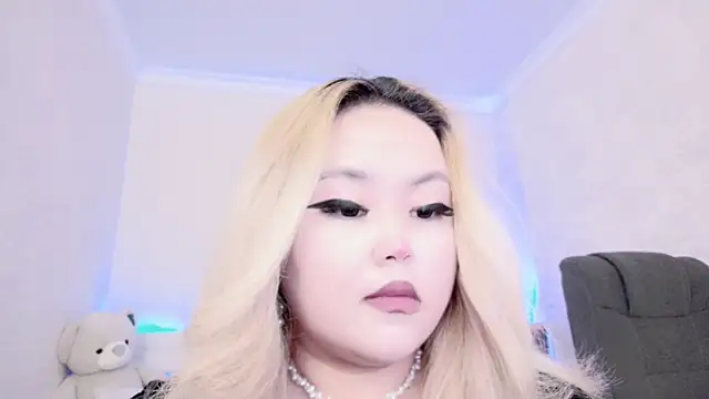 amelia sunlight online show from January 15, 11:40 pm