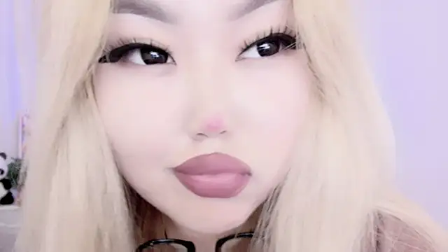 amelia sunlight online show from March 19, 11:36 pm