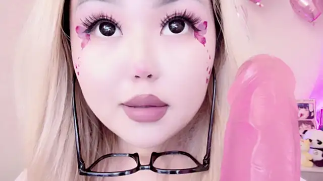 amelia sunlight online show from February 14, 12:30 am