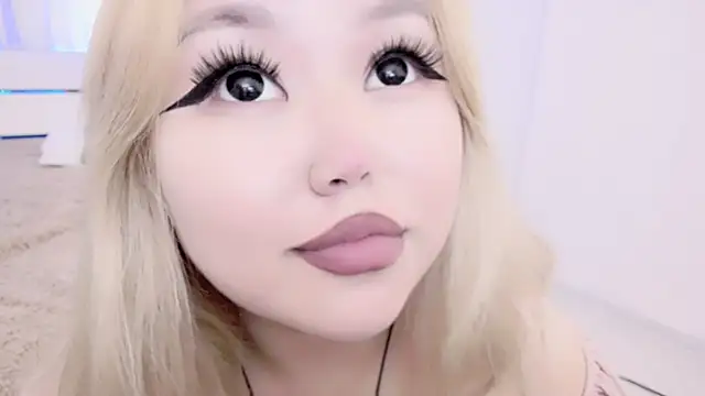 amelia sunlight online show from March 15, 4:35 am