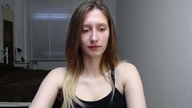 Snapshot of LUNA_delight chatting on October 20, 5:31 am LUNA delight online show from October 20, 5:31 am