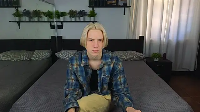 Ron Vils online show from November 30, 8:04 am