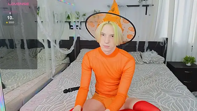 Ron Vils online show from October 31, 6:32 am