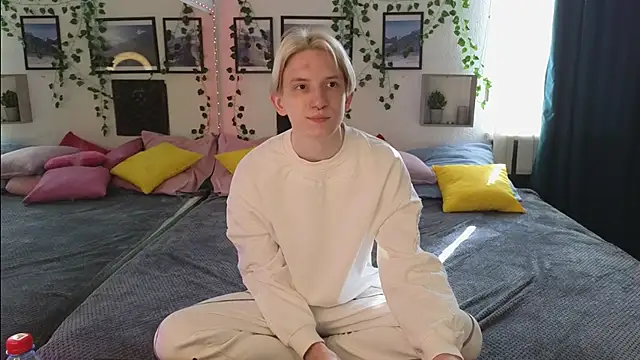 Ron Vils online show from March 20, 3:02 am