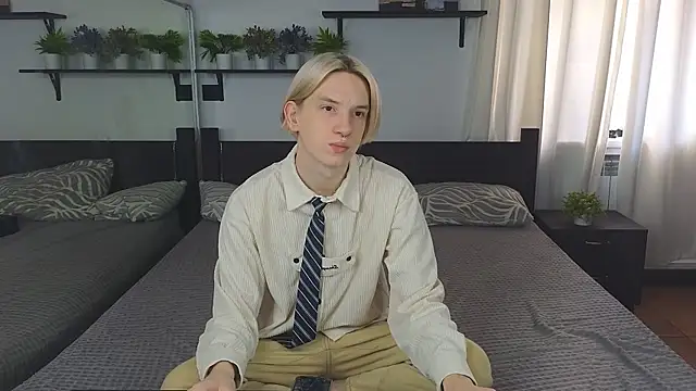 Ron Vils online show from November 19, 6:13 am