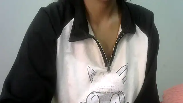 Snapshot of nanhi_munni chatting on May 31, 11:49 am nanhi munni online show from May 31, 11:49 am