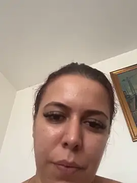 Snapshot of SophiaStarr chatting on September 19, 6:39 am SophiaStarr online show from September 19, 6:39 am