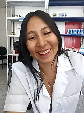 Megan jennerr online show from December 14, 2:33 pm