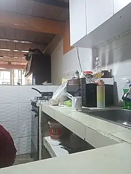 Megan jennerr online show from December 20, 2:09 pm