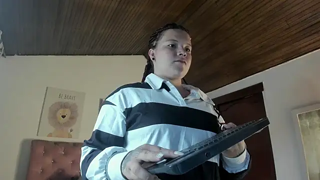 CelessteRedds online show from January 6, 11:47 am