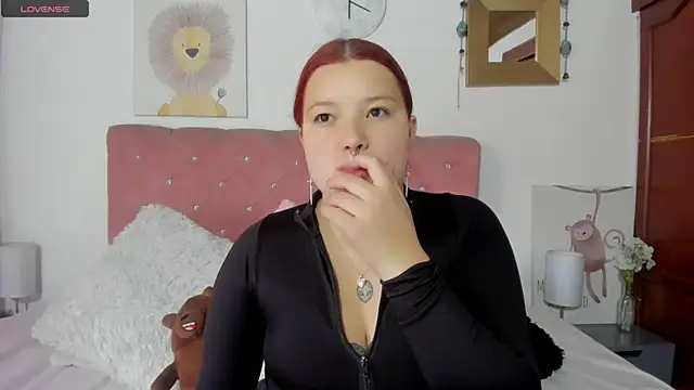 CelessteRedds online show from March 8, 11:37 am