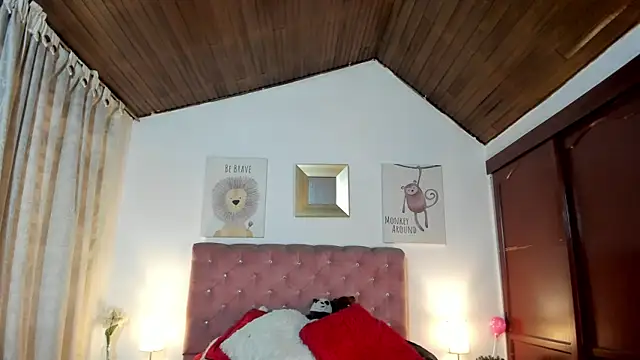 CelessteRedds online show from April 1, 11:33 am