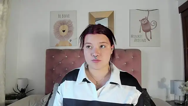 Snapshot of CelessteRedds chatting on November 13, 11:25 am CelessteRedds online show from November 13, 11:25 am