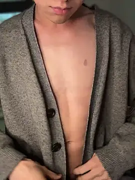 ADilil online show from April 23, 1:23 am