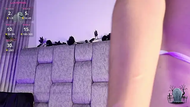 Alice noir online show from March 7, 10:59 pm