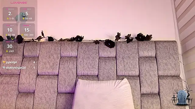 Alice noir online show from March 6, 11:11 pm