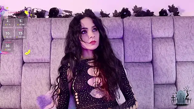 Snapshot of Alice_noir chatting on November 30, 6:09 pm Alice noir online show from November 30, 6:09 pm