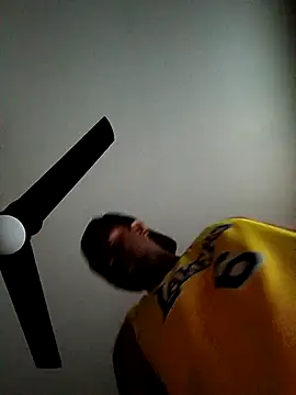 Snapshot of Imthegoattt chatting on February 8, 11:01 am Imthegoattt online show from February 8, 11:01 am