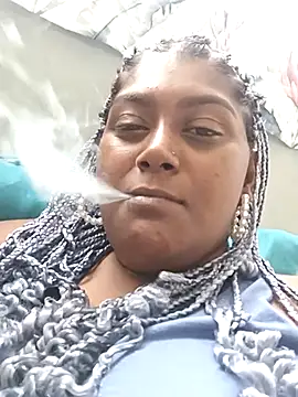 Snapshot of indiansuga chatting on March 2, 12:14 pm indiansuga online show from March 2, 12:14 pm