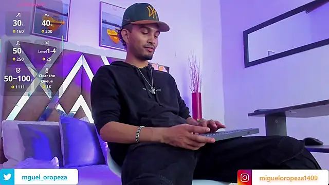  miguel0 online show from October 9, 7:14 pm