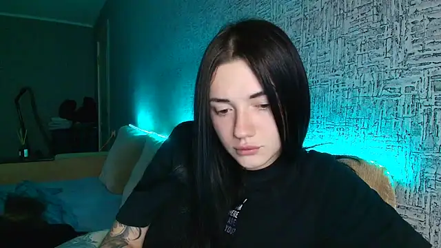 Liana diva online show from November 20, 8:15 am