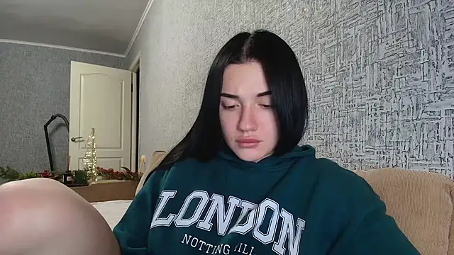 Liana diva online show from December 15, 6:25 pm