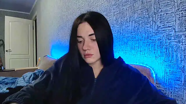 Liana diva online show from November 21, 8:30 pm