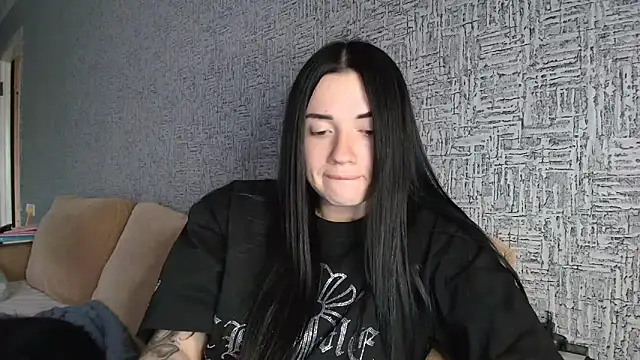 Liana diva online show from April 12, 1:25 pm