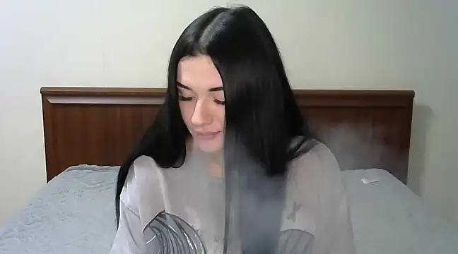 Liana diva online show from February 25, 8:00 pm