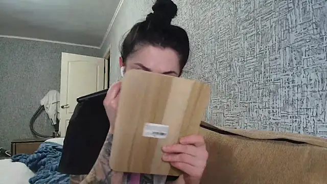 Liana diva online show from February 28, 7:35 pm