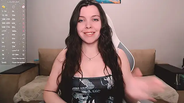 lunalovesu online show from March 12, 8:57 pm