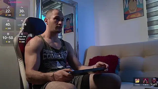 Snapshot of AxelFairchaild chatting on June 17, 1:21 pm AxelFairchaild online show from June 17, 1:21 pm