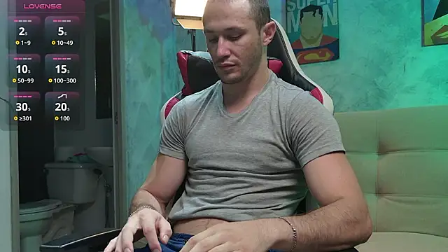 AxelFairchaild online show from February 5, 1:29 pm