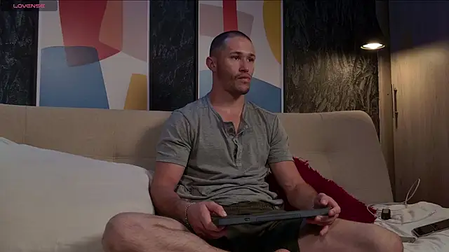 AxelFairchaild online show from November 11, 1:17 pm