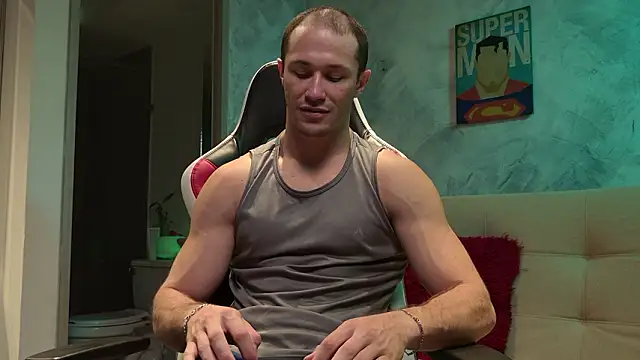 AxelFairchaild online show from January 14, 1:15 pm