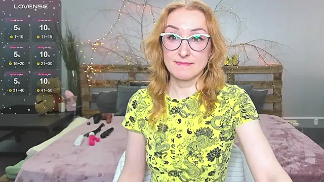 Snapshot of MadissonKiss chatting on March 17, 5:23 am MadissonKiss online show from March 17, 5:23 am