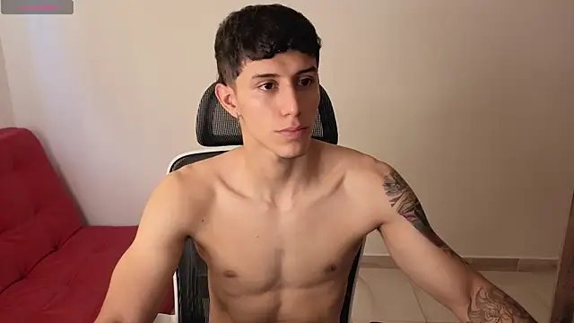 Cristopher23  online show from September 19, 5:28 pm