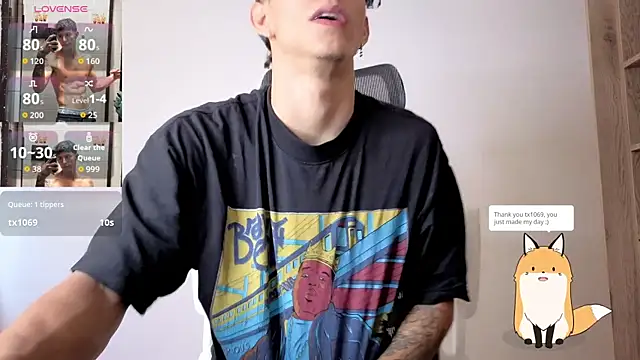 Cristopher23  online show from November 10, 12:21 pm