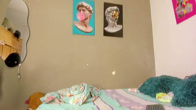 Lilybaudinx96 online show from March 14, 5:05 am