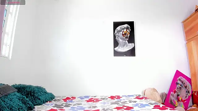 Lilybaudinx96 online show from December 1, 5:36 pm