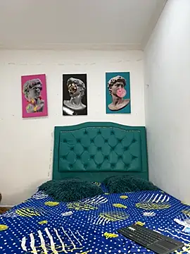 Lilybaudinx96 online show from April 26, 7:16 am