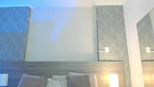Snapshot of Mistyca chatting on May 2, 12:21 pm Mistyca online show from May 2, 12:21 pm