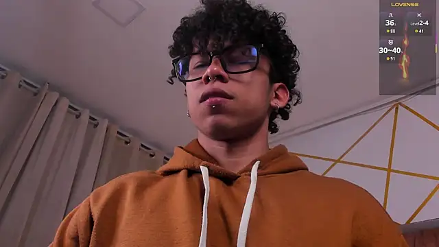 AkazaBoy  online show from April 9, 5:09 am