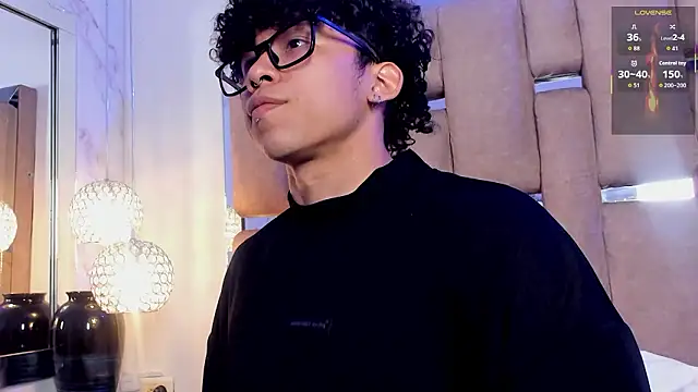 AkazaBoy  online show from February 24, 5:08 am