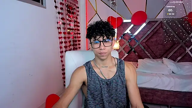 AkazaBoy  online show from February 27, 4:57 am