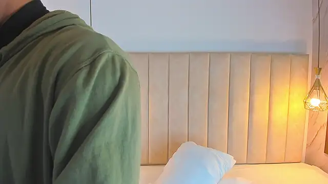 AkazaBoy  online show from November 28, 3:50 am